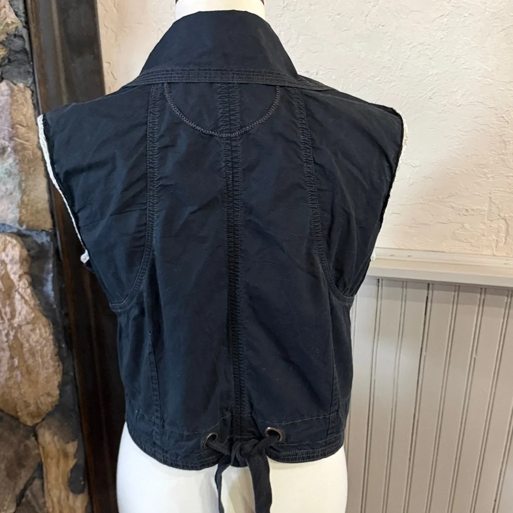 Mossimo Supply Co. Black Button-Up Vest